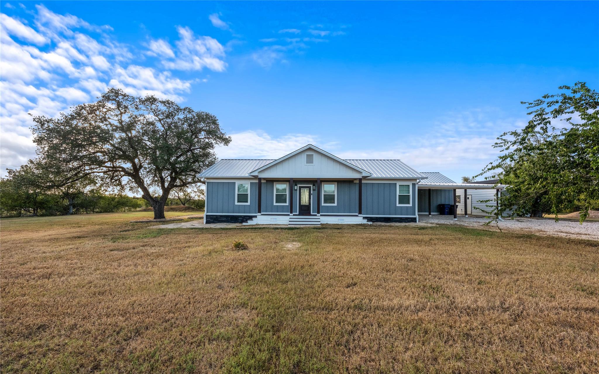 158 Goertz DR