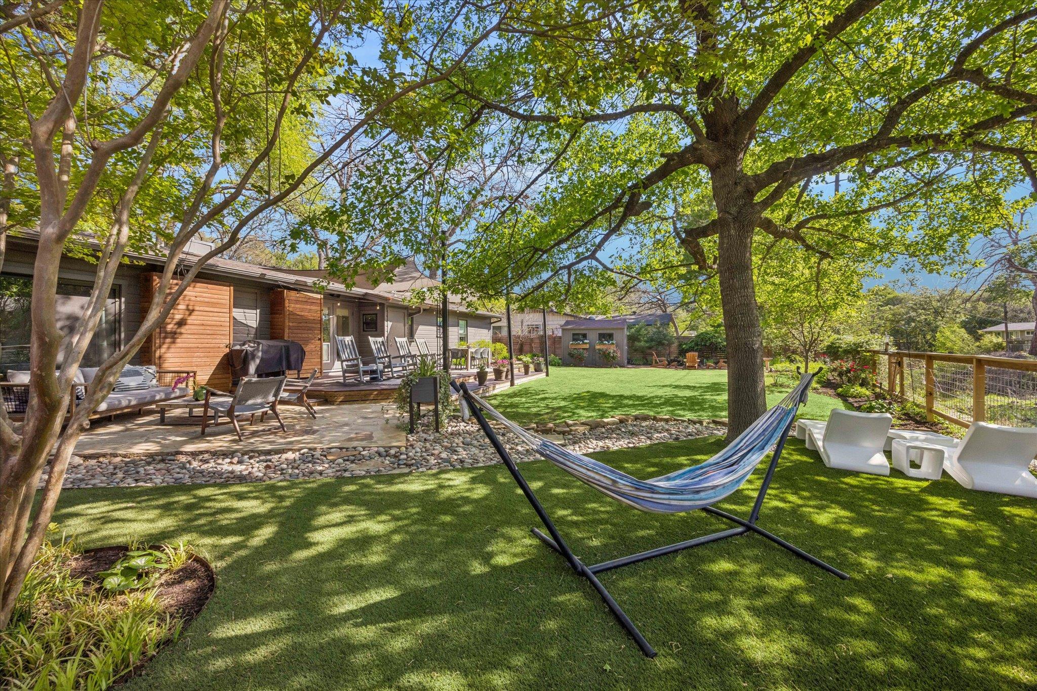 6406 Shoal Creek BLVD