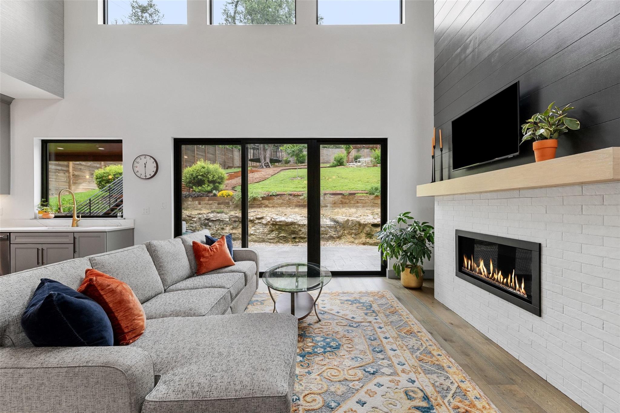 3610 Hillbrook DR