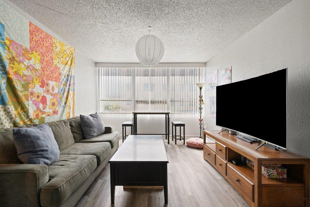 1800 Lavaca ST # 207