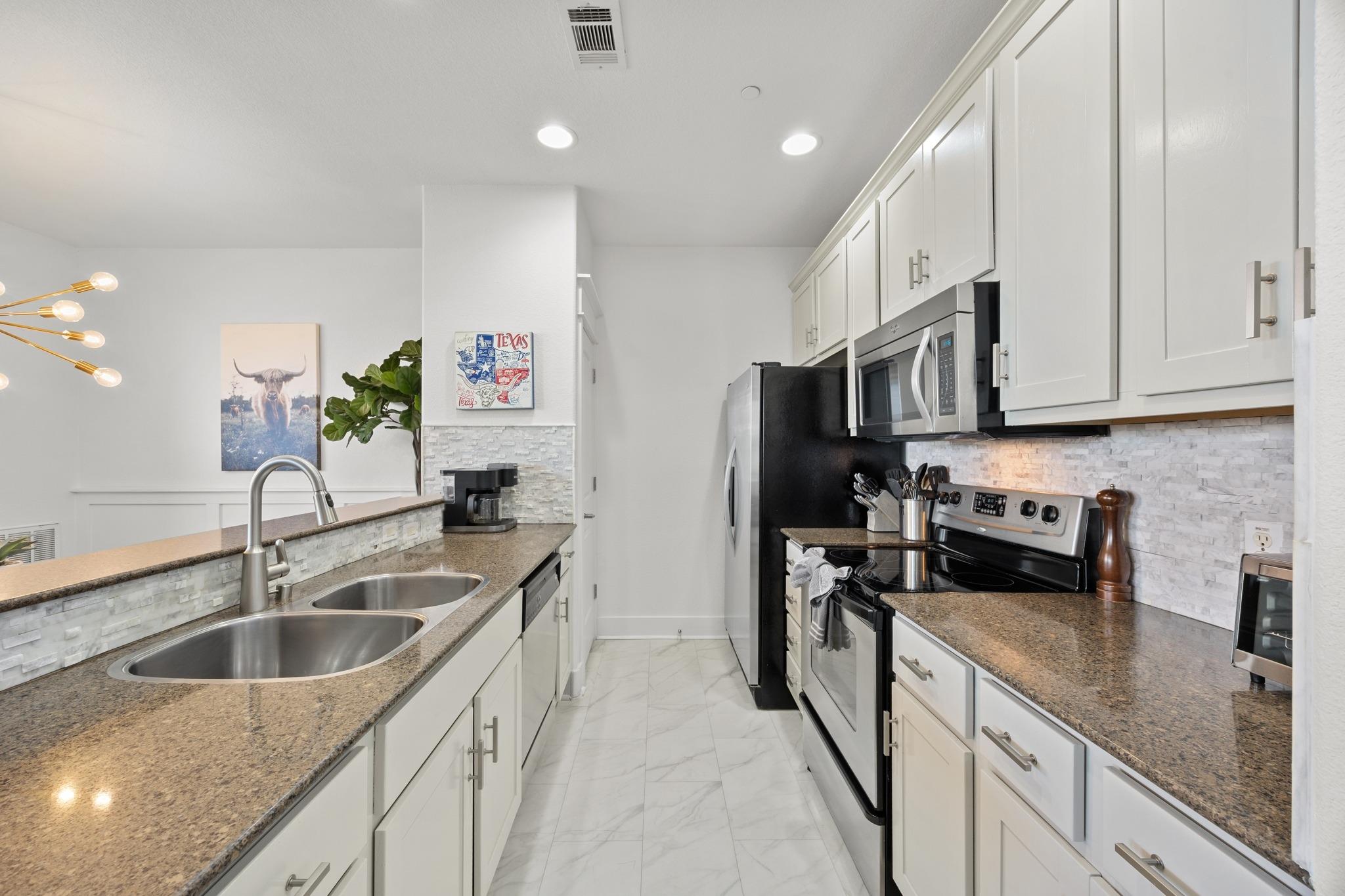 17800 Edgewood WAY # 202