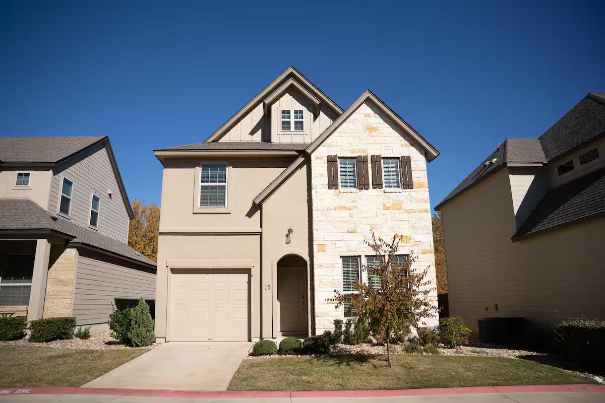 13501 Metric BLVD # 15