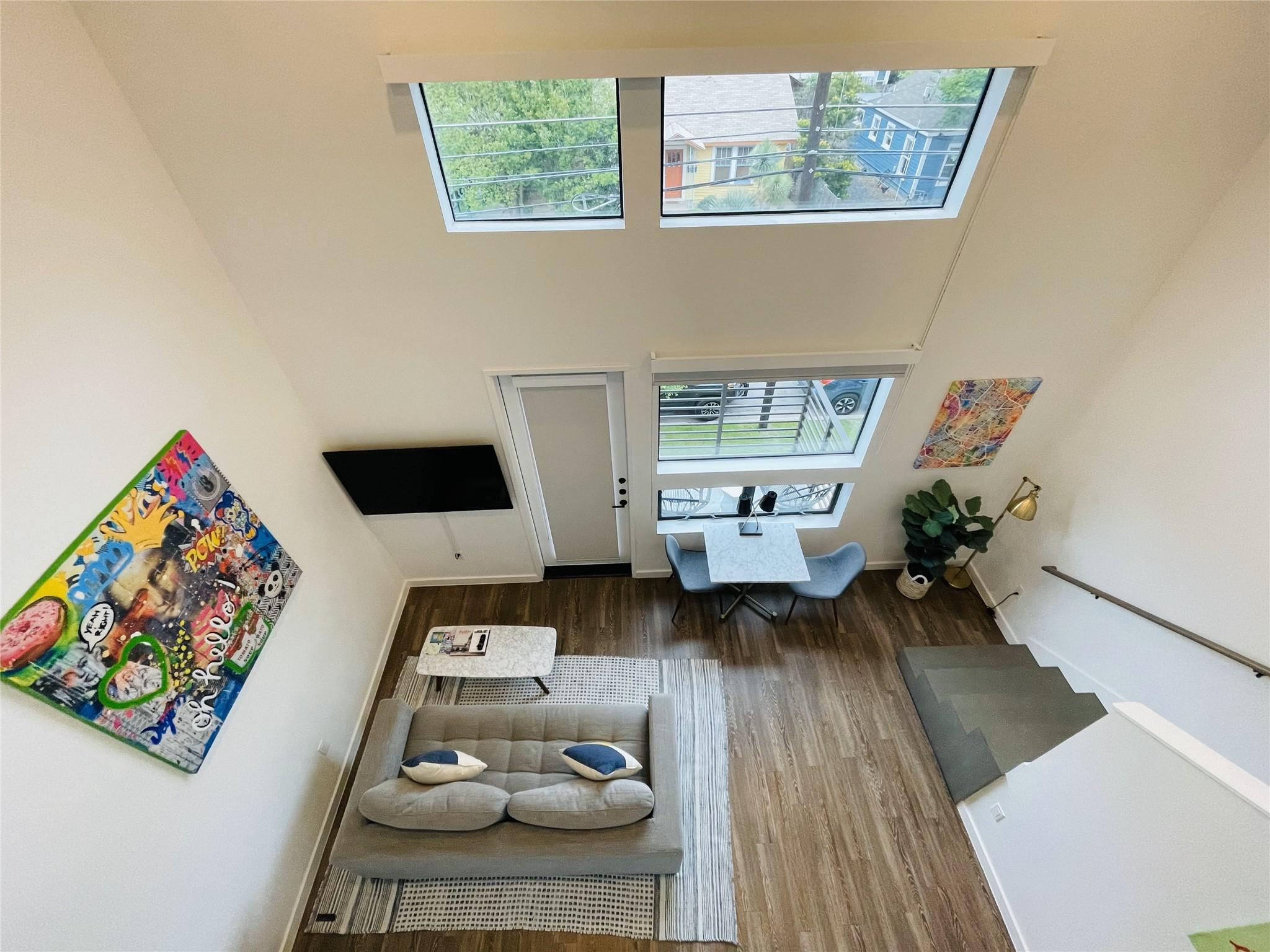 49 Navasota ST # 201