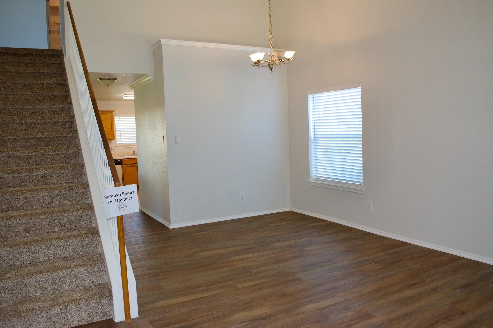 1708 Darjeeling DR