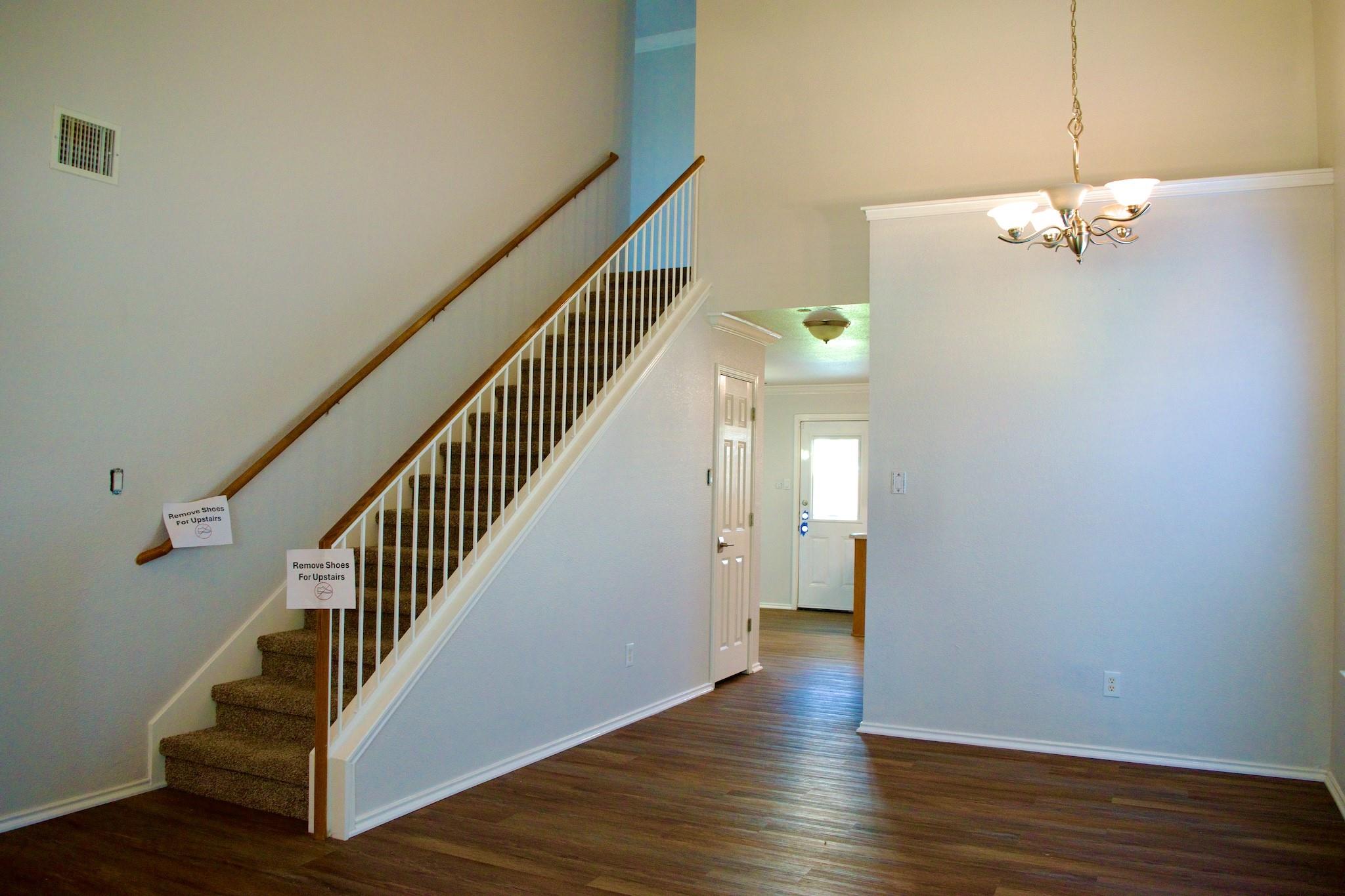 1708 Darjeeling DR