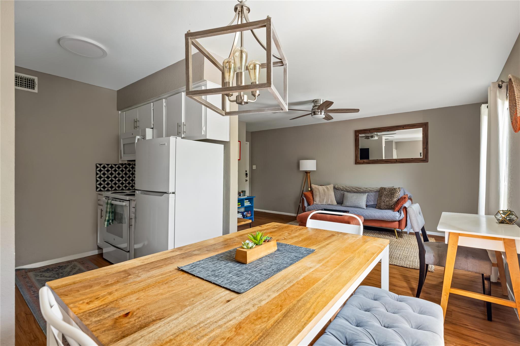5215 Saint Georges GRN # B