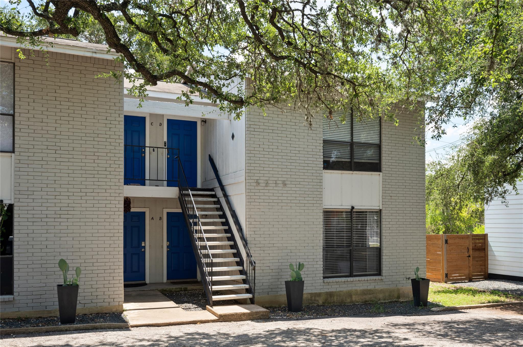 5215 Saint Georges GRN # B