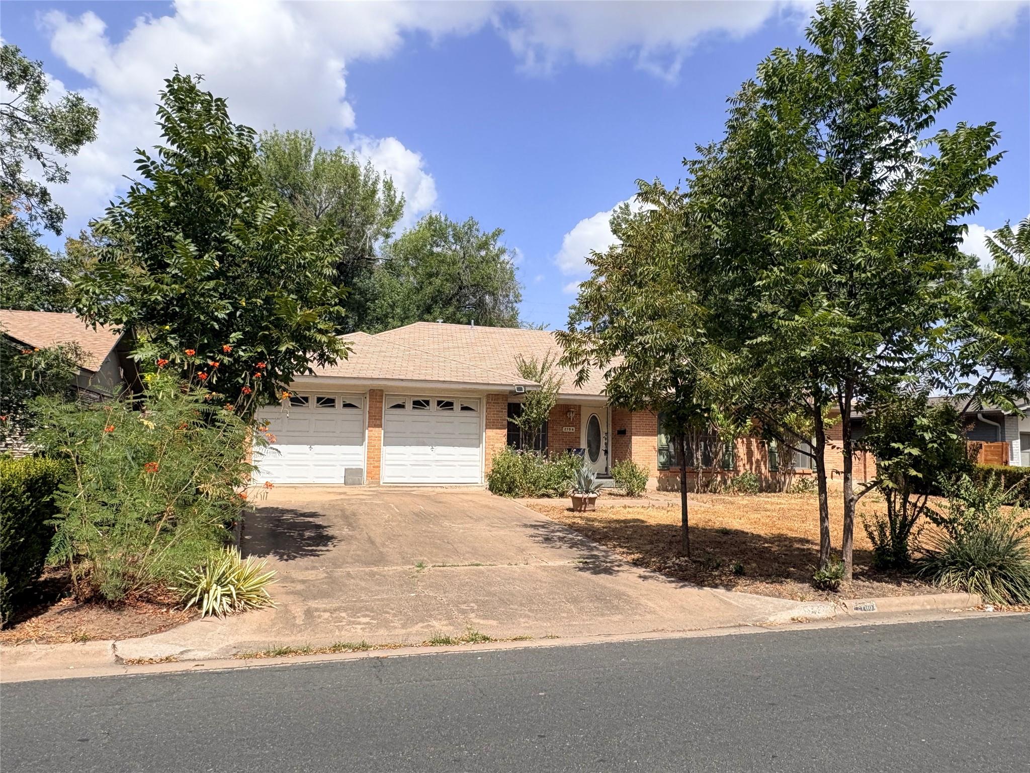 2706 Thrushwood DR