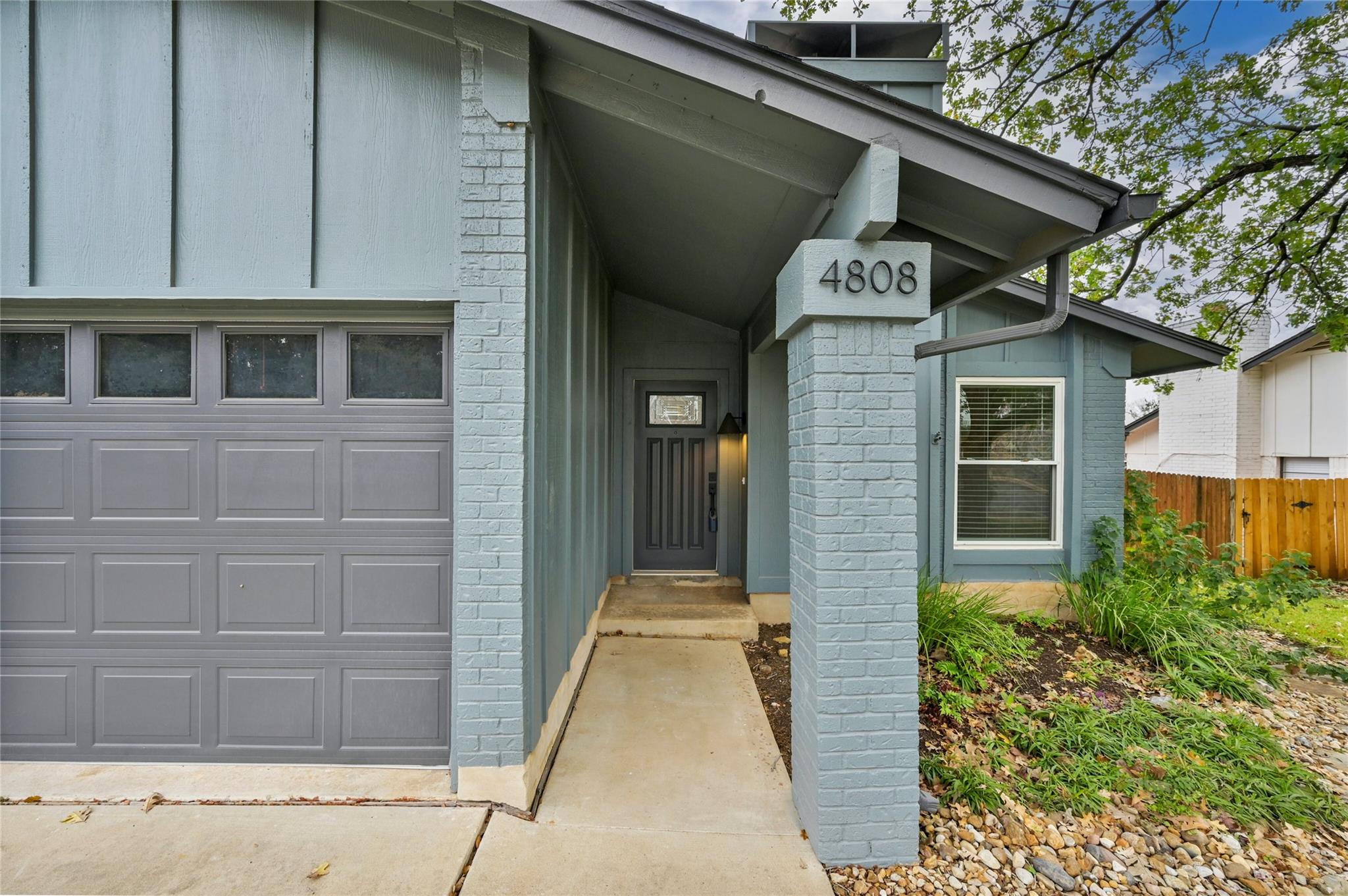4808 Wind River RD