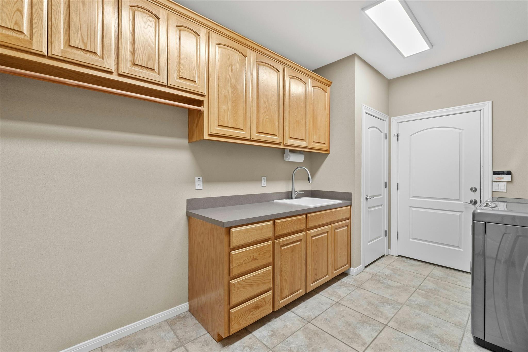 209 Overlook CT