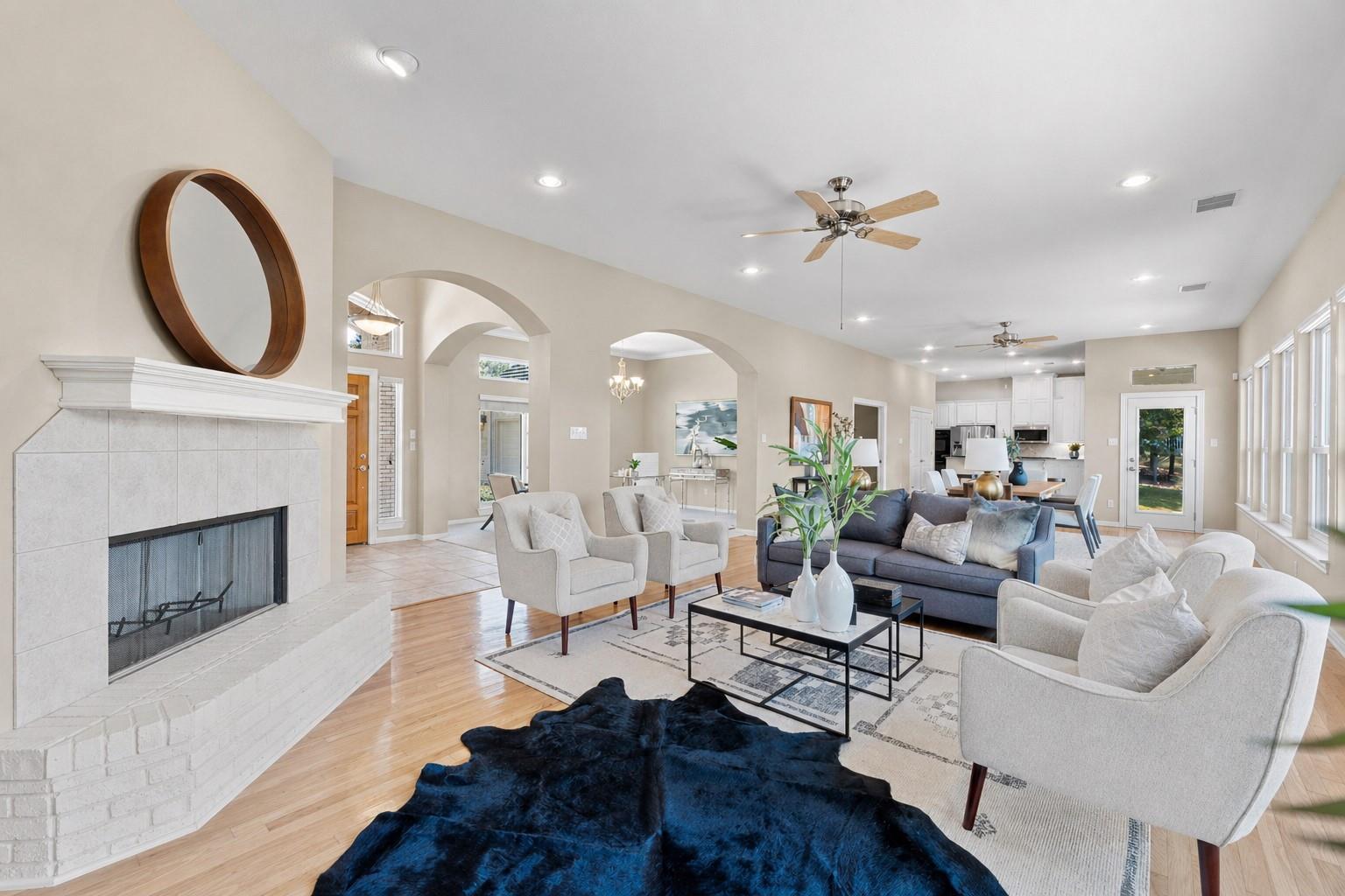 209 Overlook CT