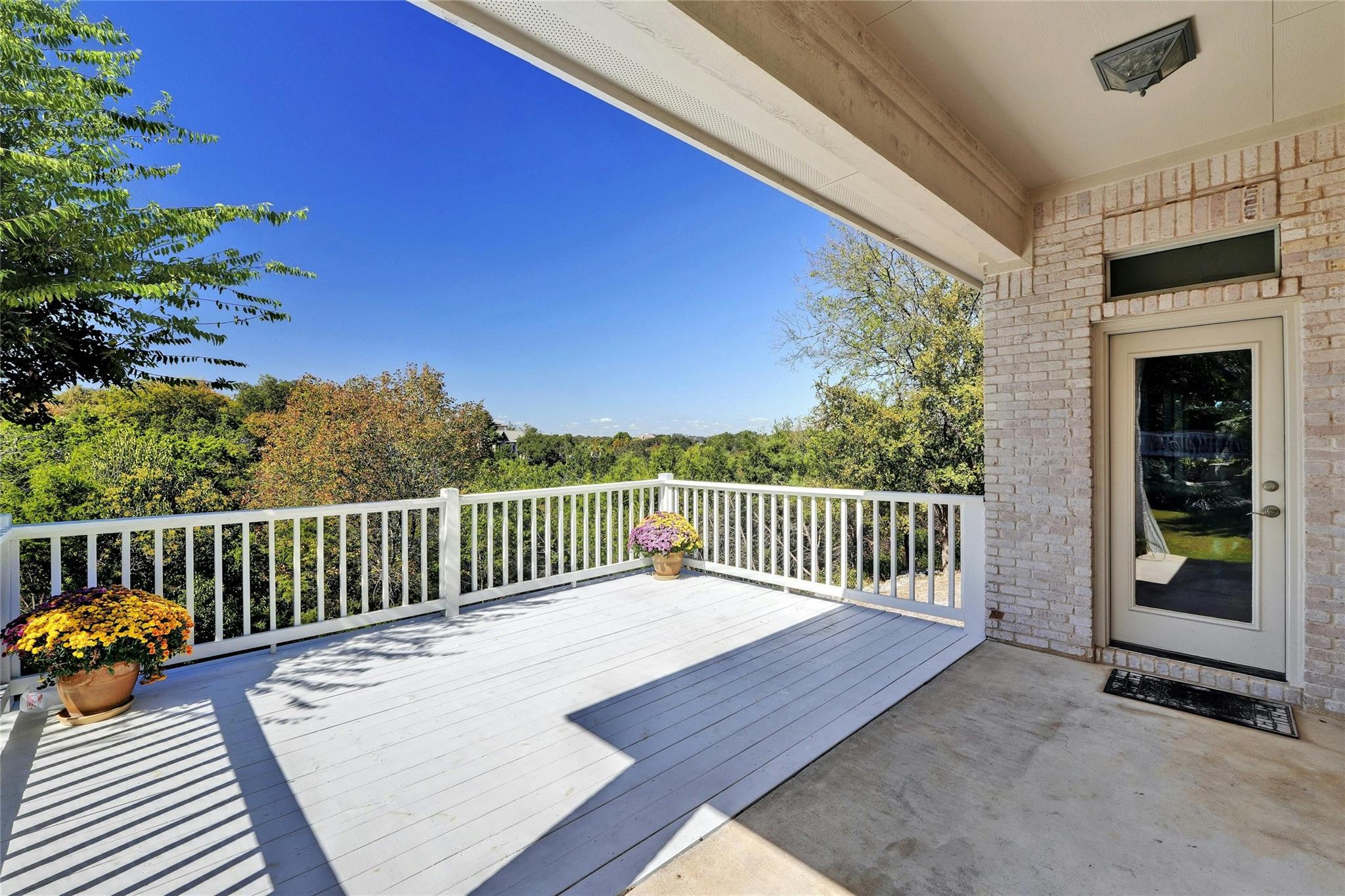 209 Overlook CT