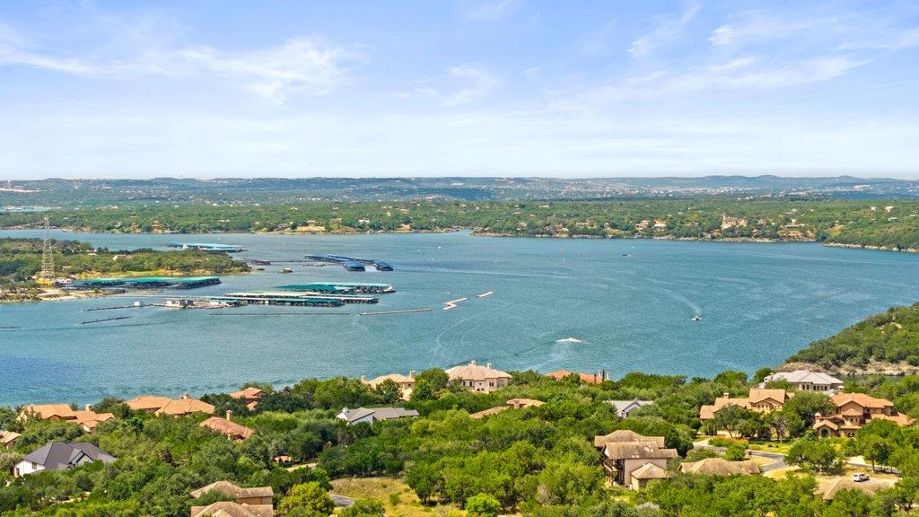 17609 Regatta View DR