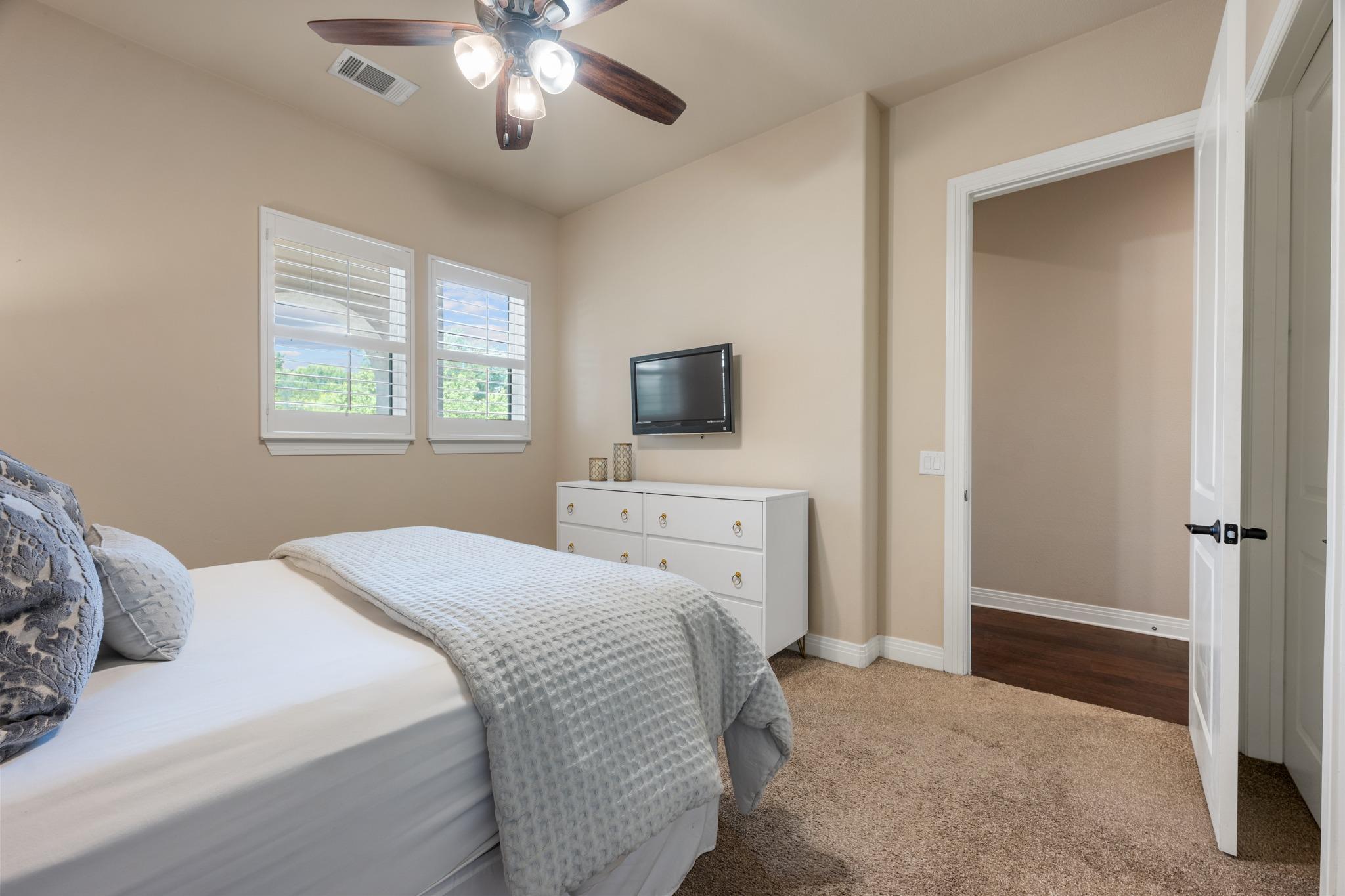 2601 N Quinlan Park RD # 508