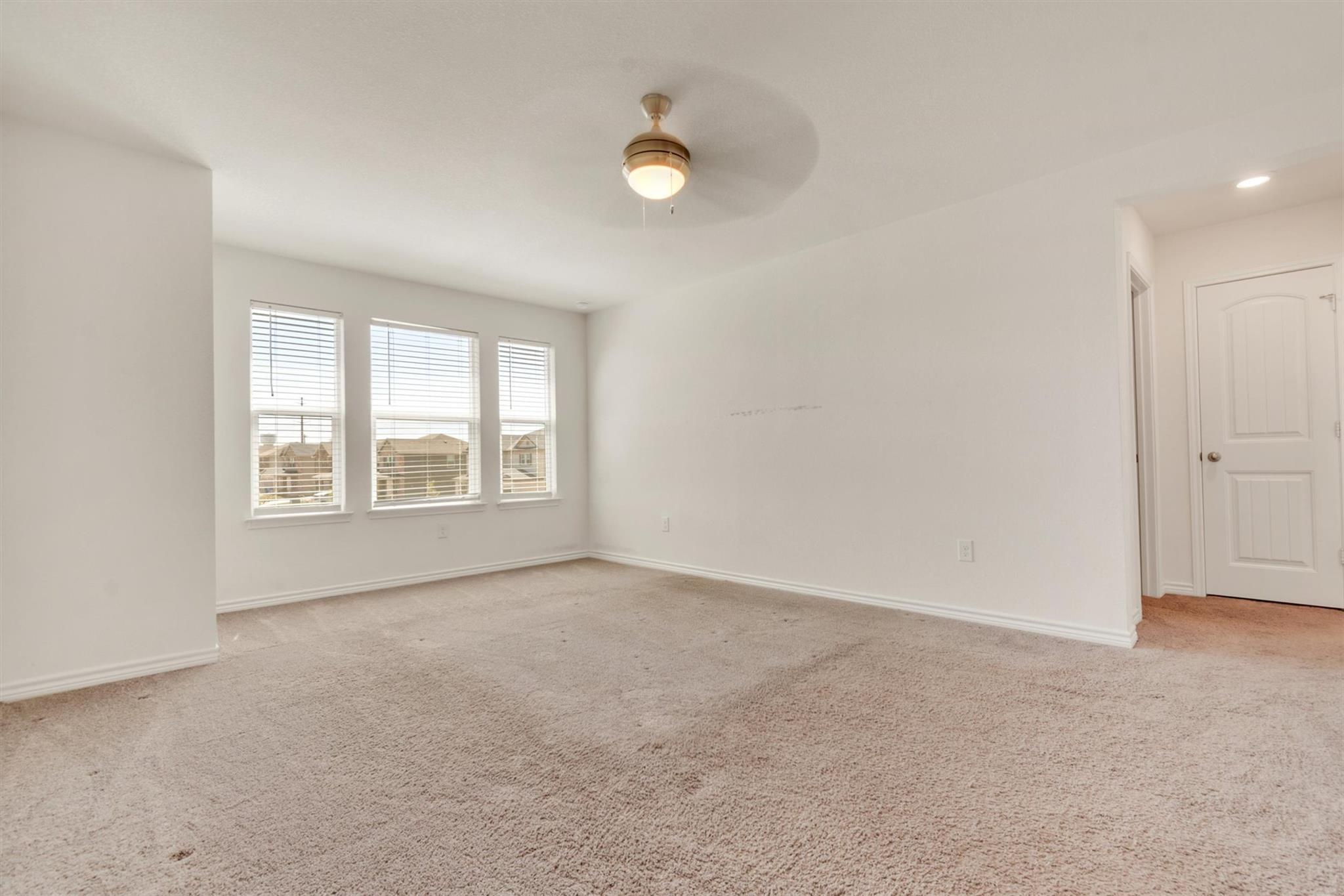 401 Briarfield DR