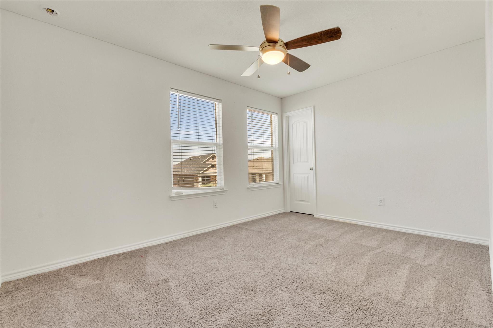 401 Briarfield DR