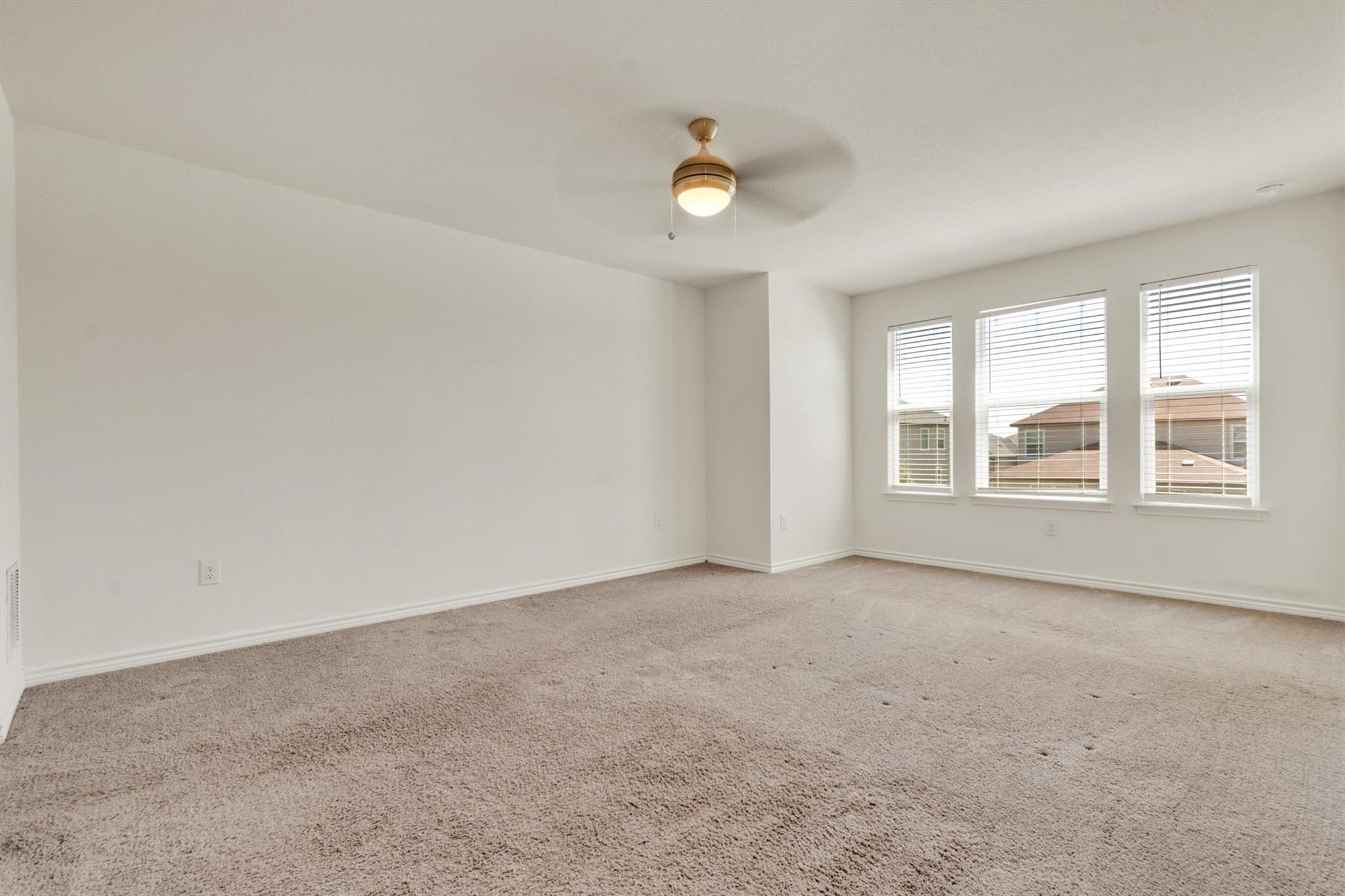 401 Briarfield DR