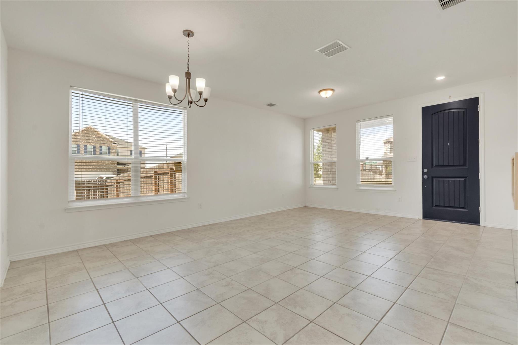 401 Briarfield DR