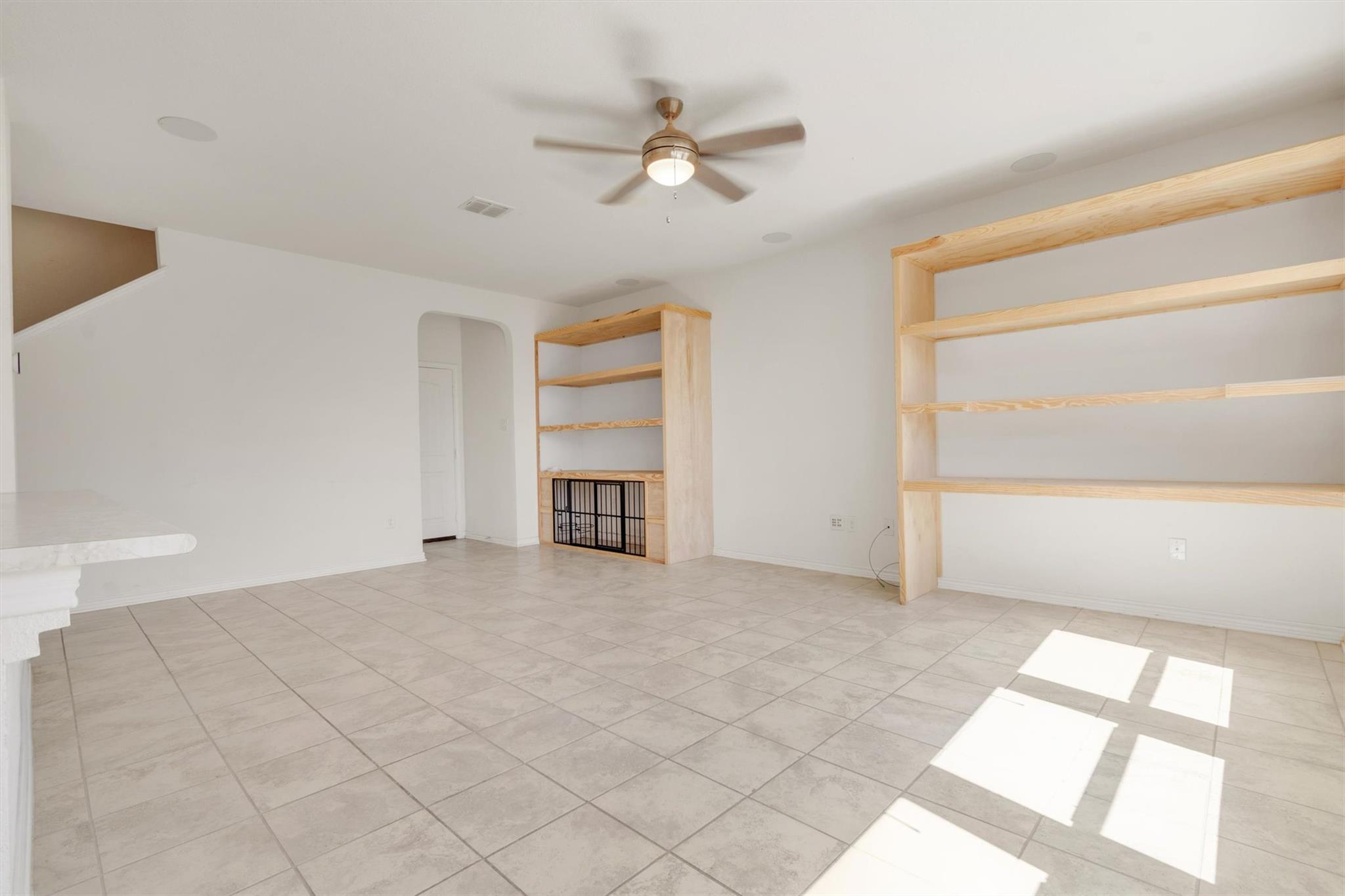 401 Briarfield DR
