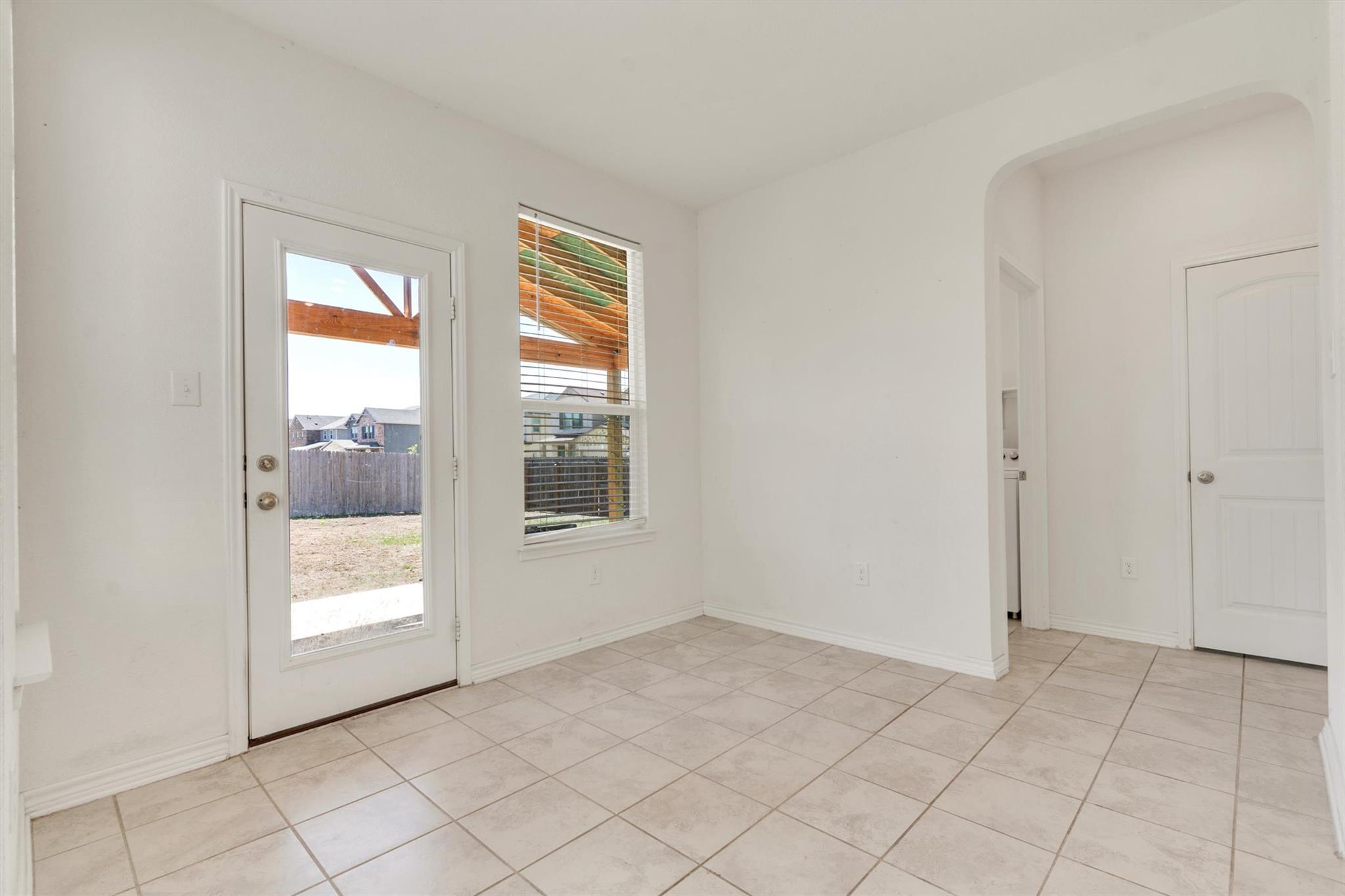 401 Briarfield DR