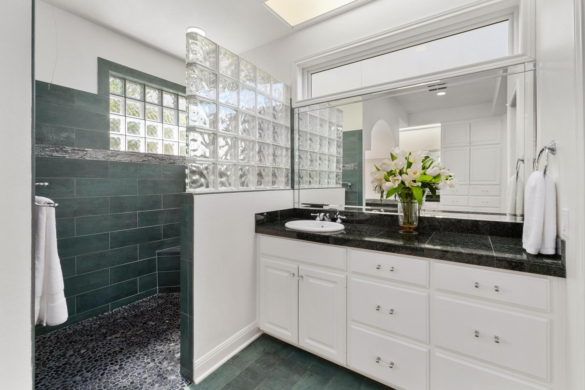 6224 Edwards Mountain CV