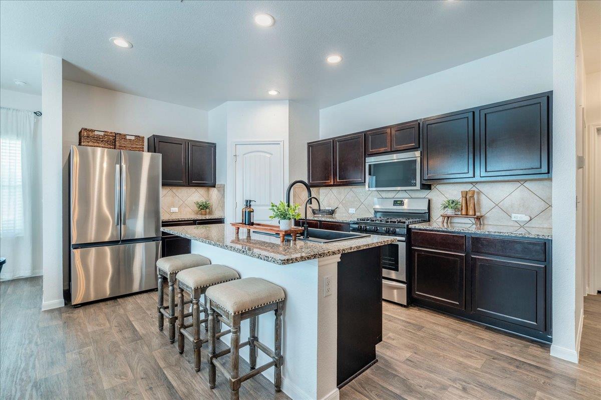 121 Coleto Creek LOOP