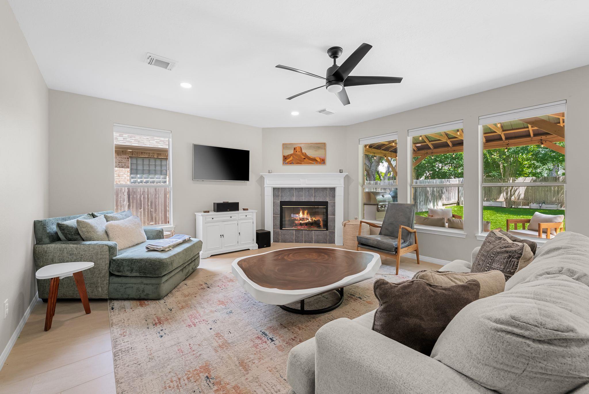 3401 Zebecca Creek DR