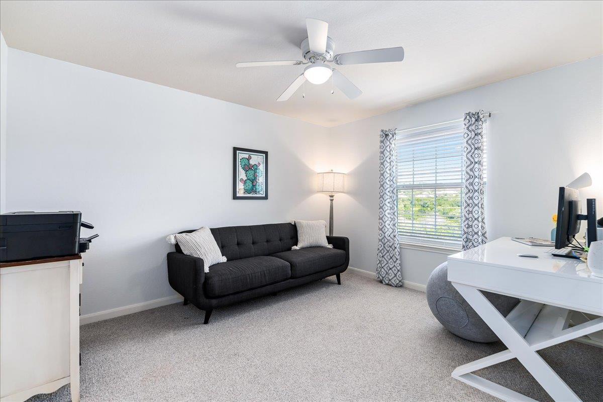 22113 Rose Grass LN