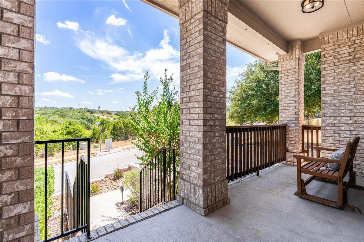 22113 Rose Grass LN