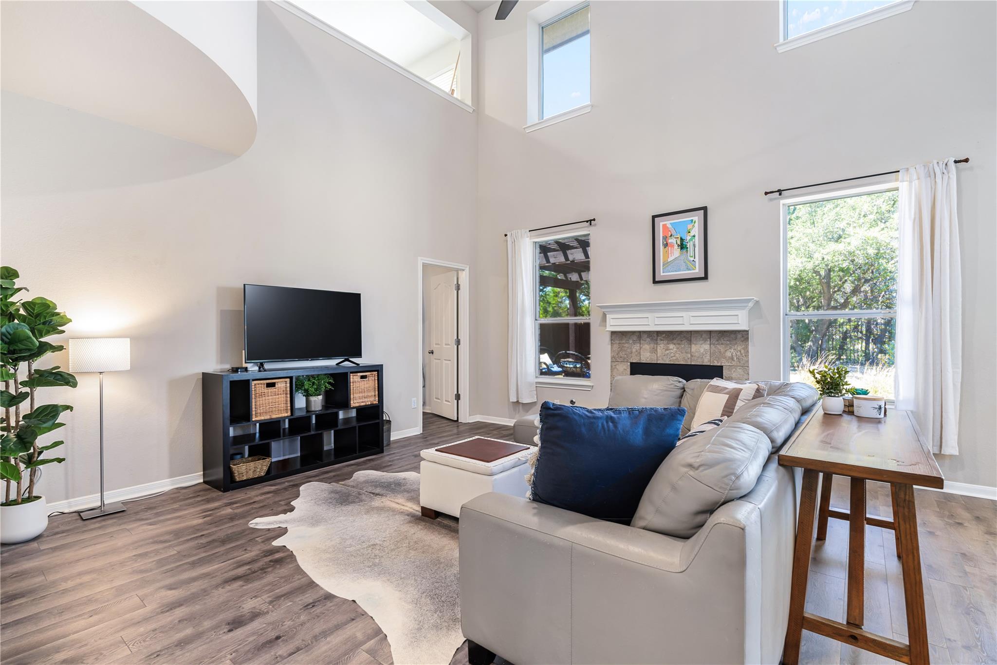 22113 Rose Grass LN