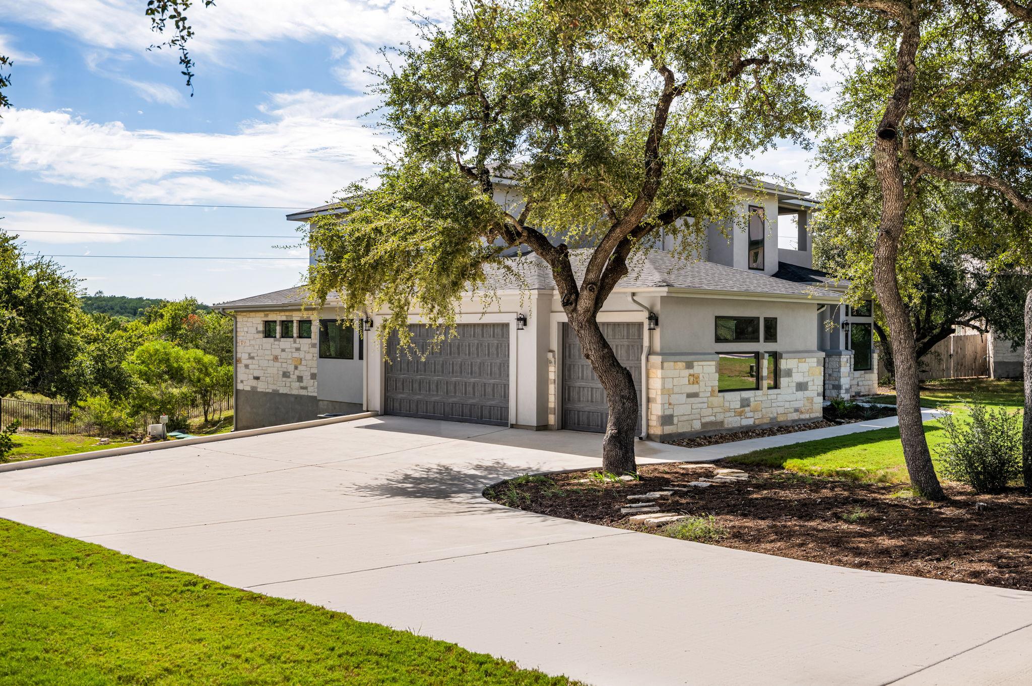 1024 Conastoga CT