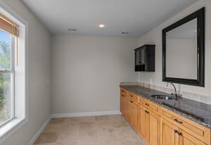 10200 Birdlip CIR