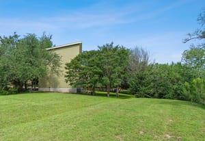 10200 Birdlip CIR