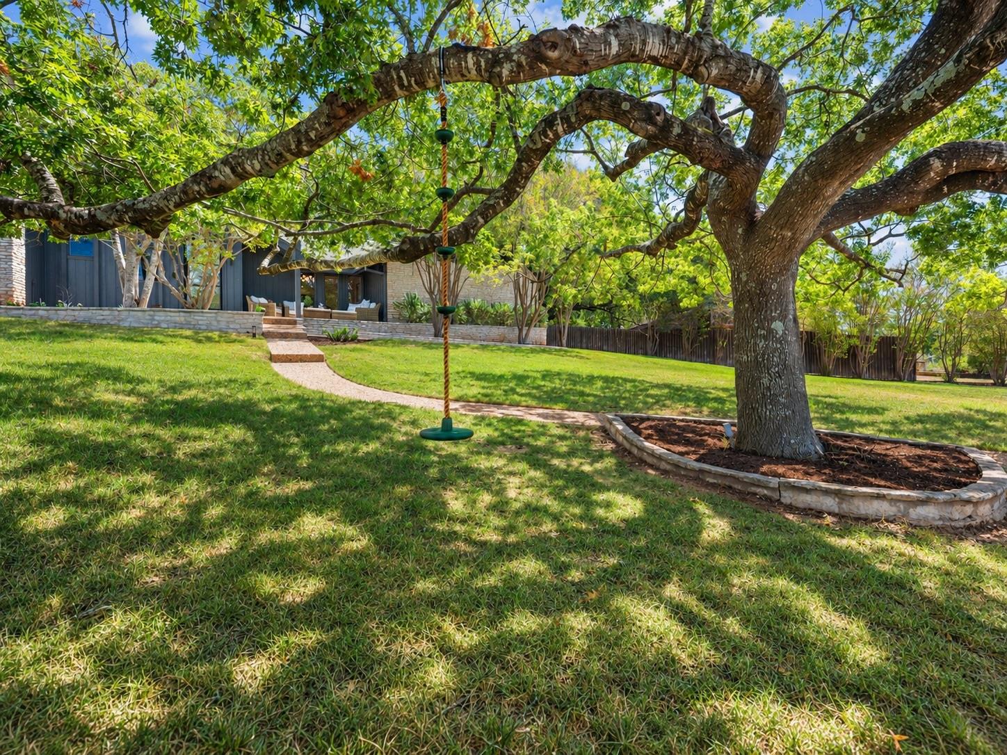 2308 Cypress PT E