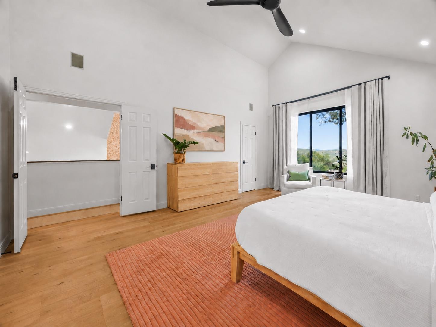 2308 Cypress PT E
