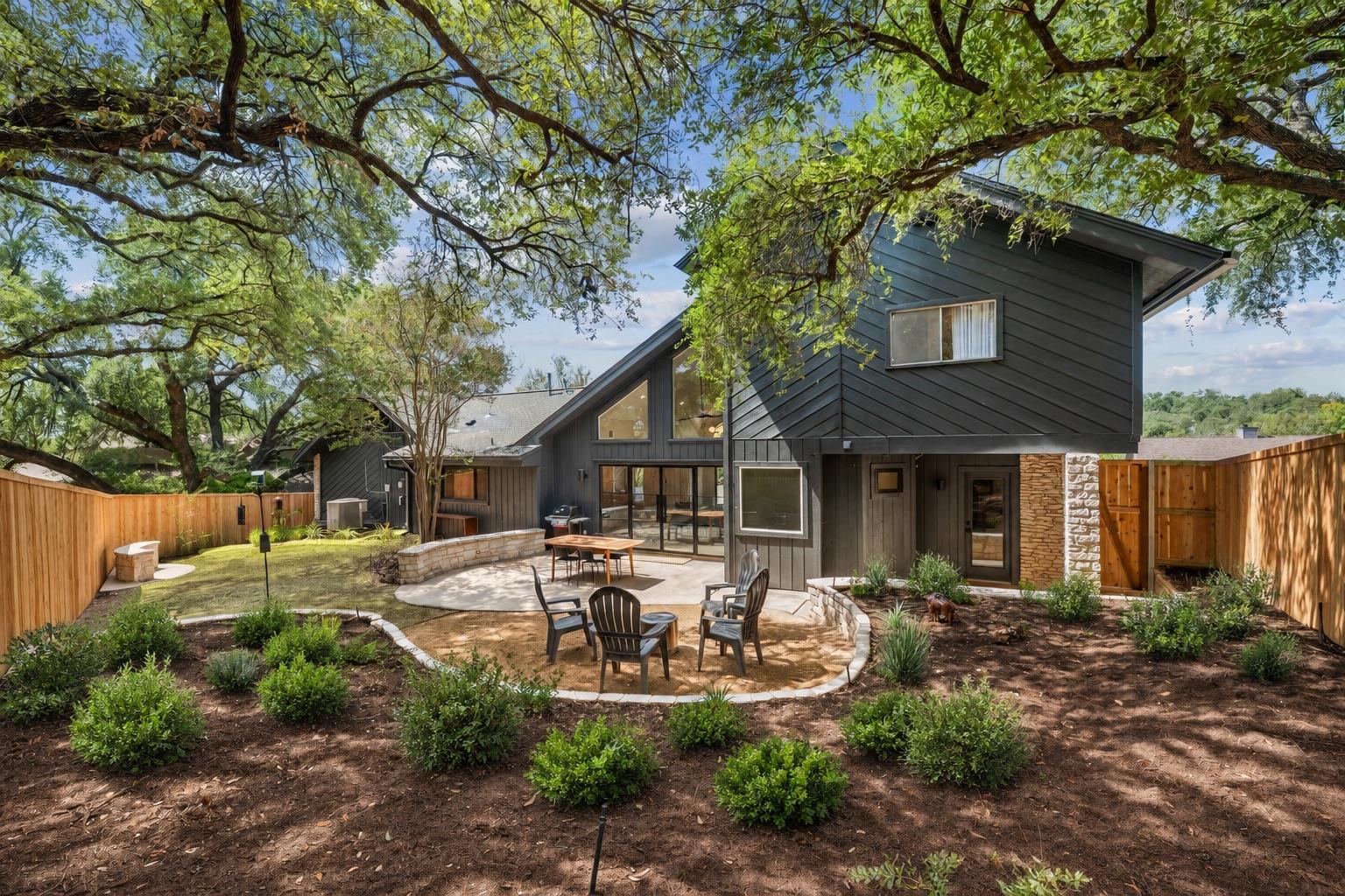 2308 Cypress PT E