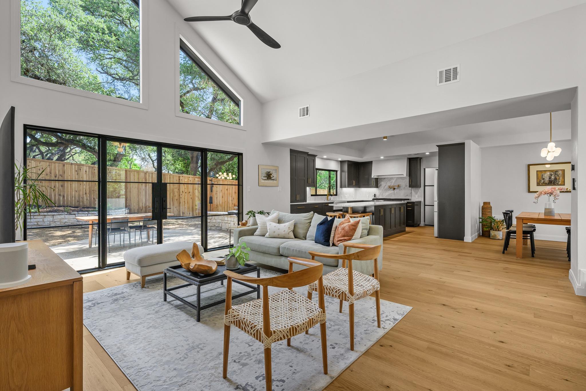 2308 Cypress PT E