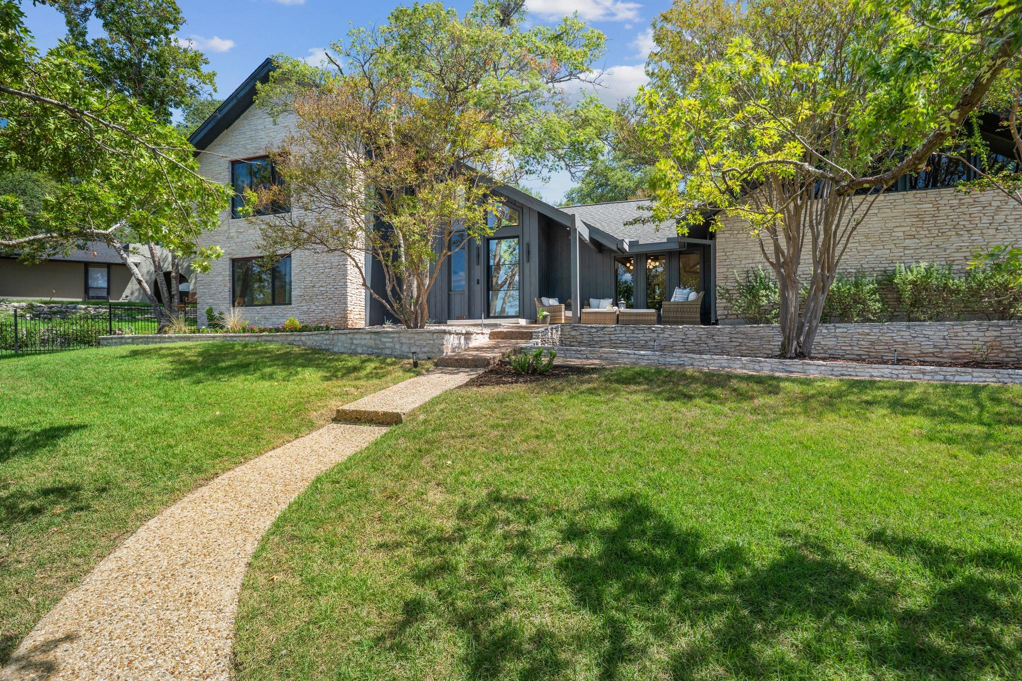2308 Cypress PT E