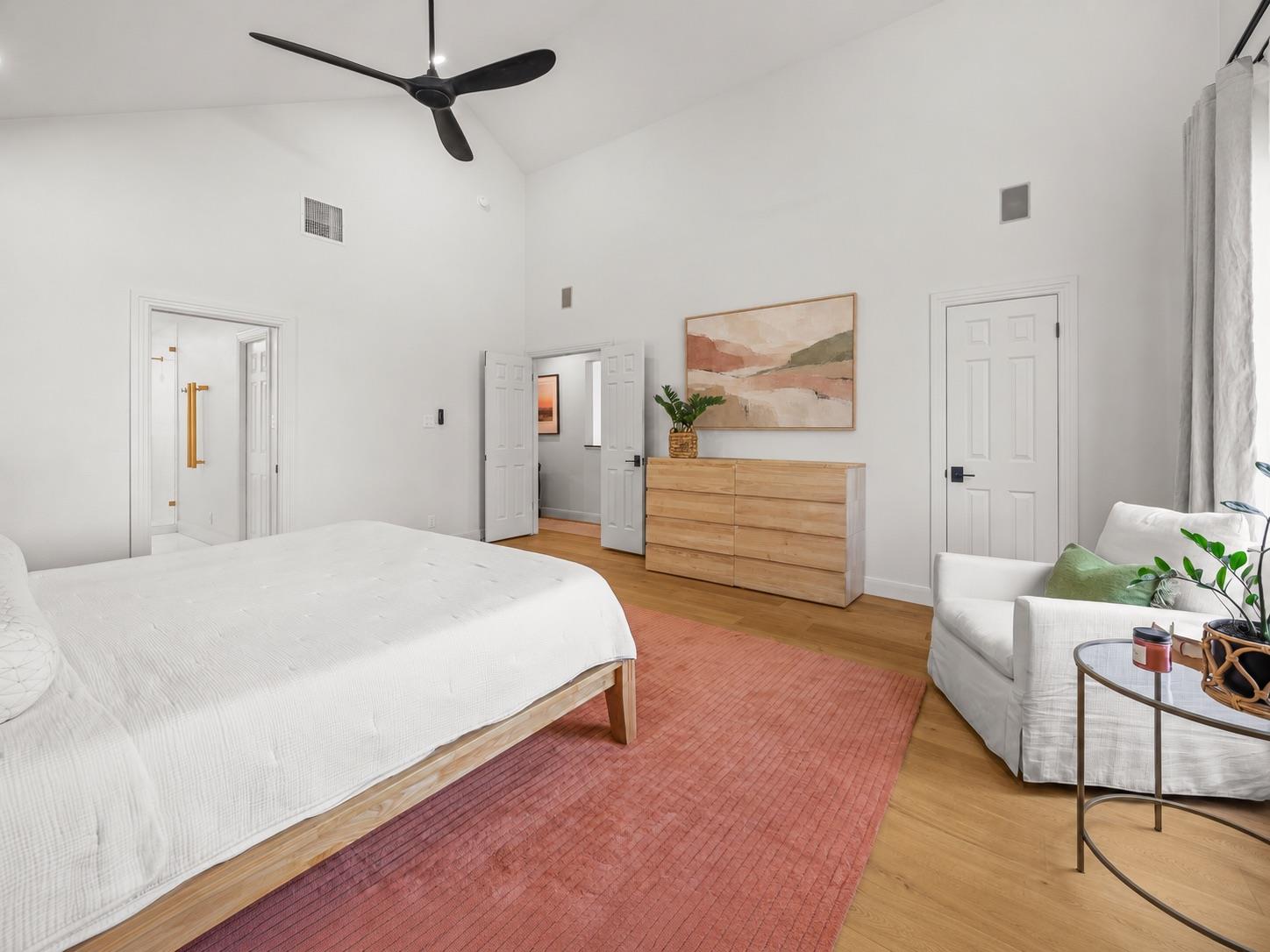 2308 Cypress PT E