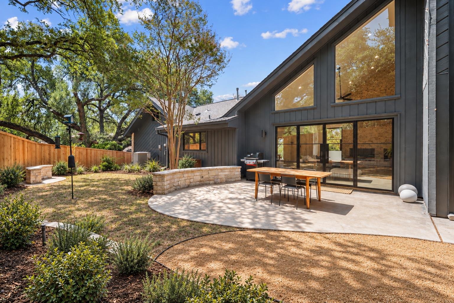 2308 Cypress PT E