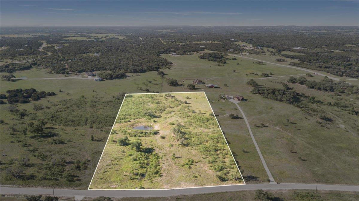 Lot 104 Carpenter LOOP