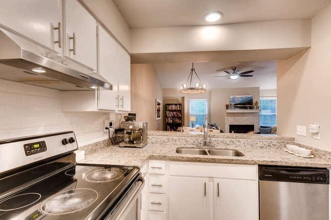 5313 Indio DR Unit C
