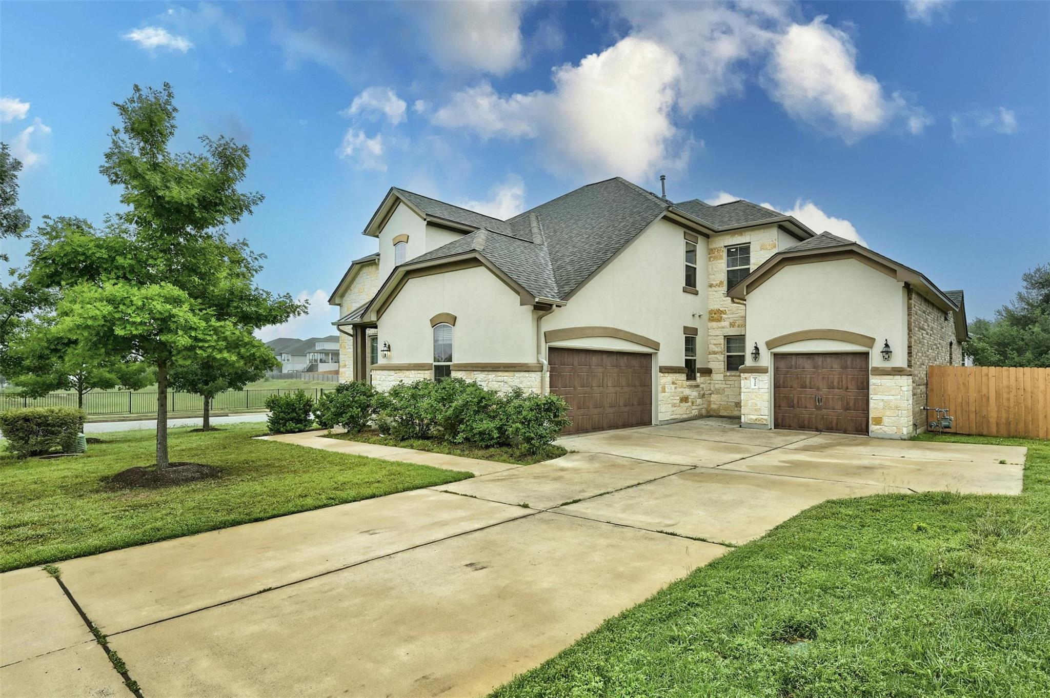 5308 Via Besso DR
