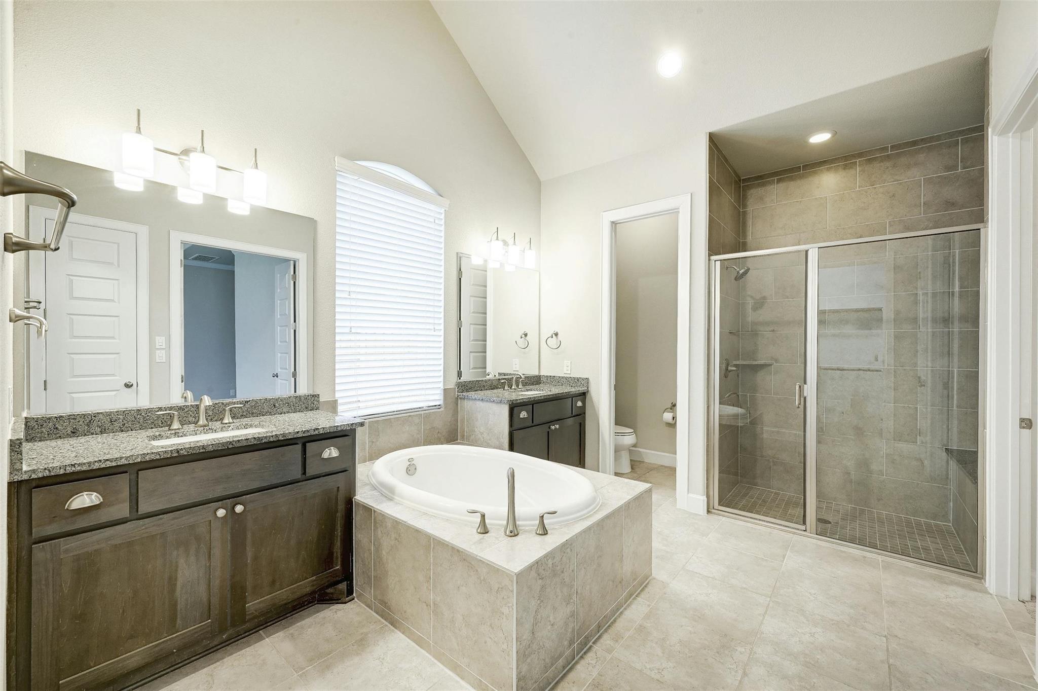 5308 Via Besso DR