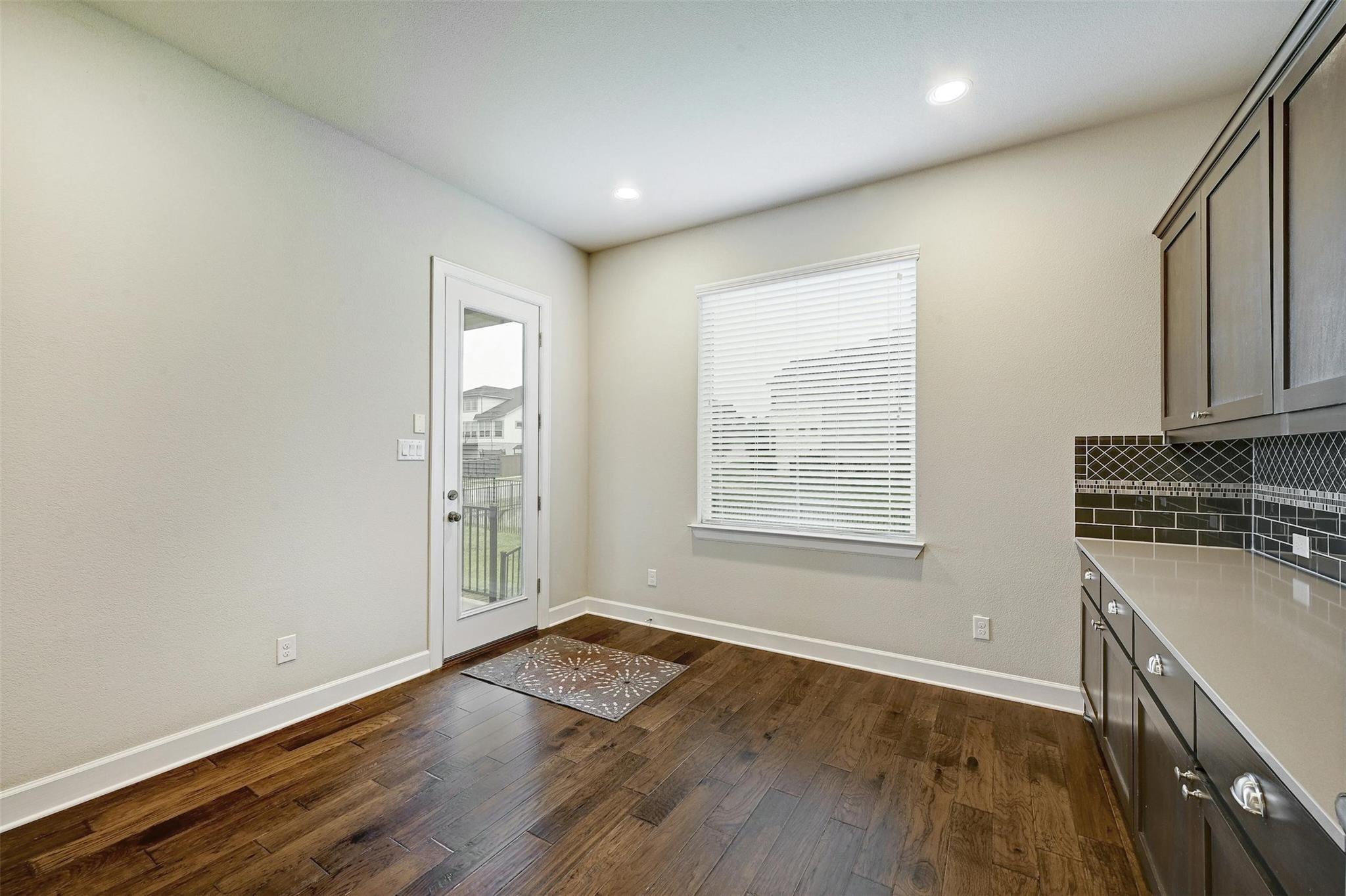 5308 Via Besso DR