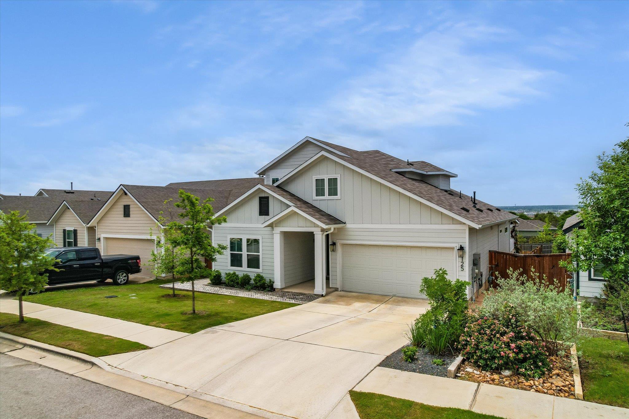 125 Broken Oak DR