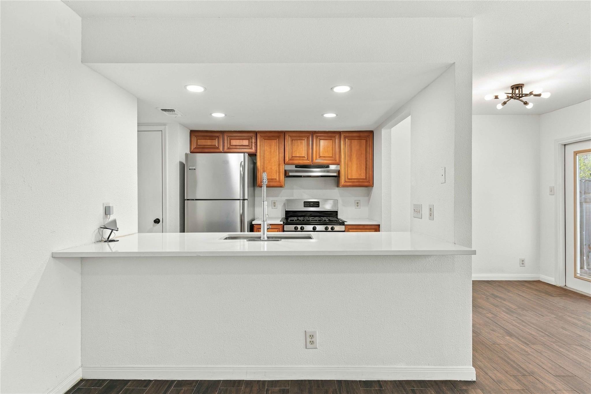 5001 Cana CV # B