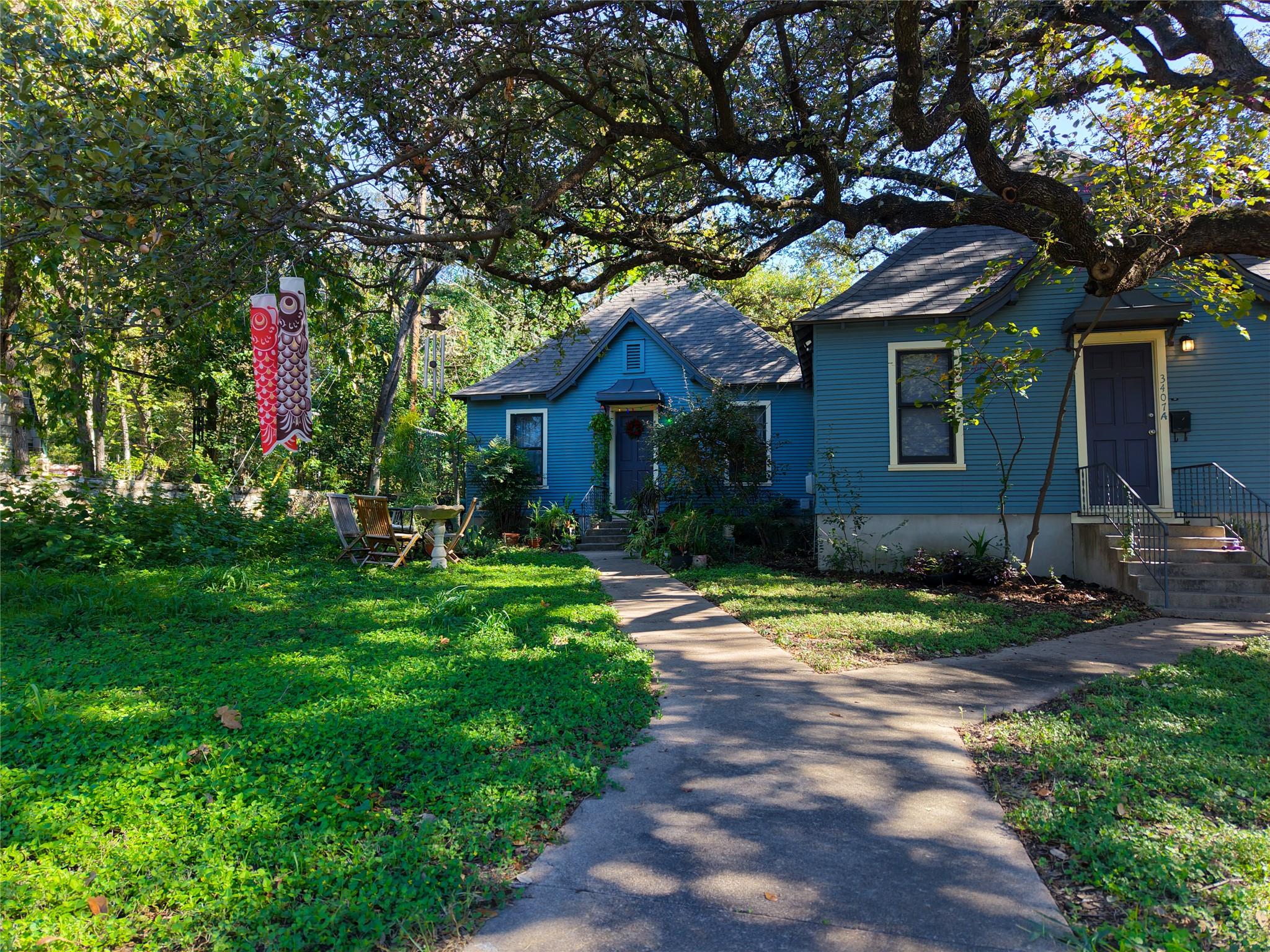 3407 Hampton RD # B Unit: A and B