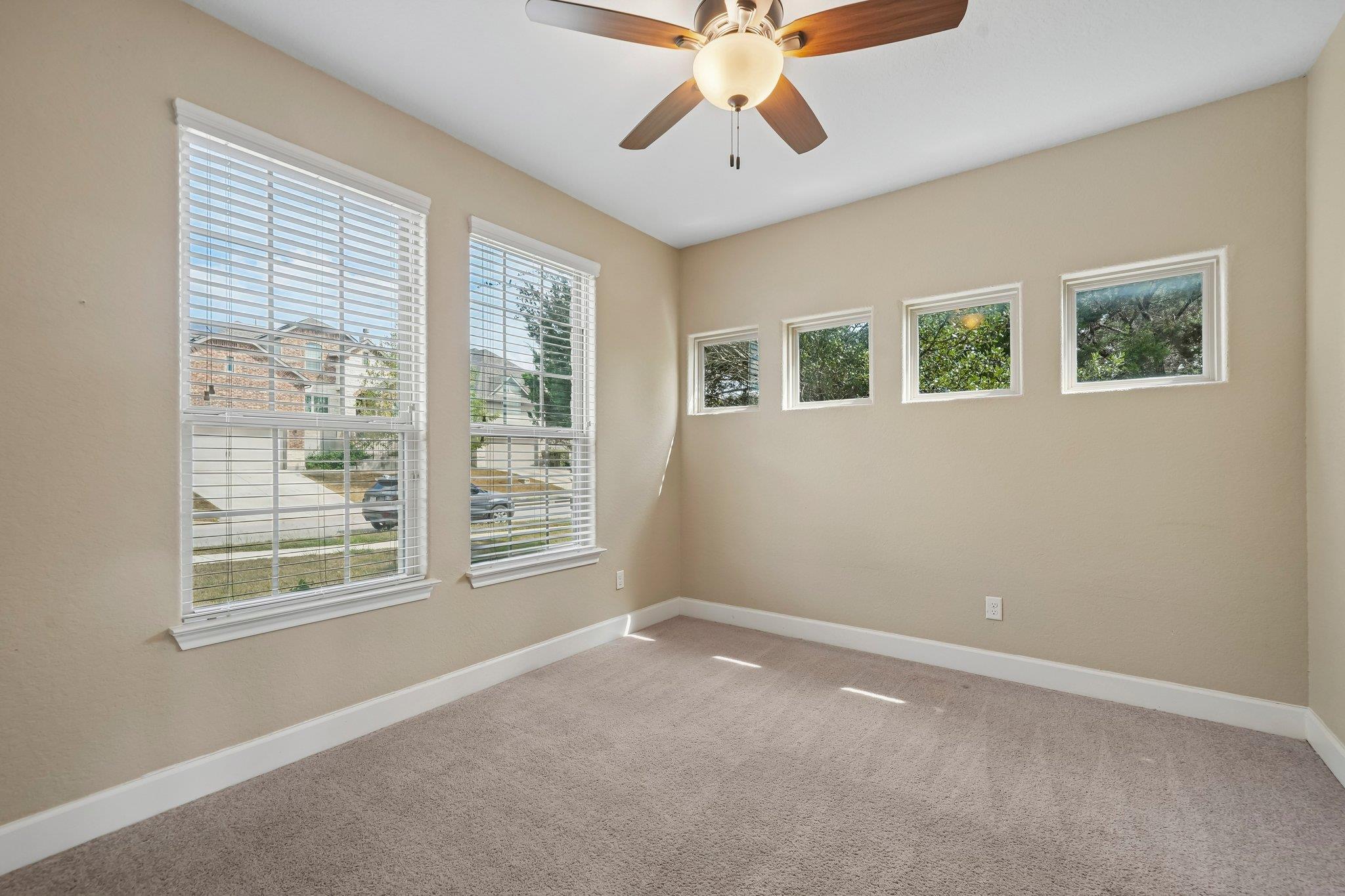 1086 Boulder RUN
