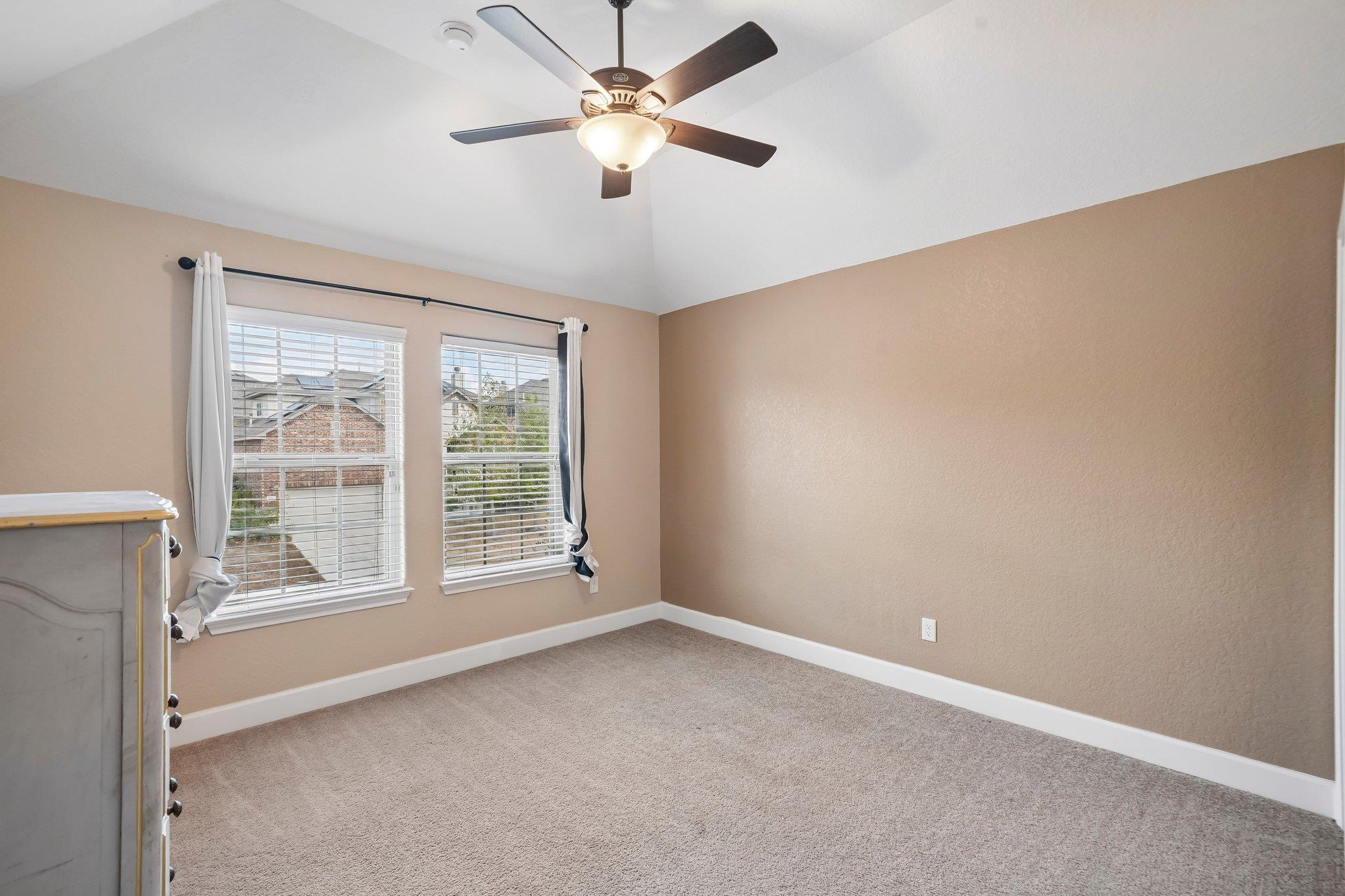 1086 Boulder RUN